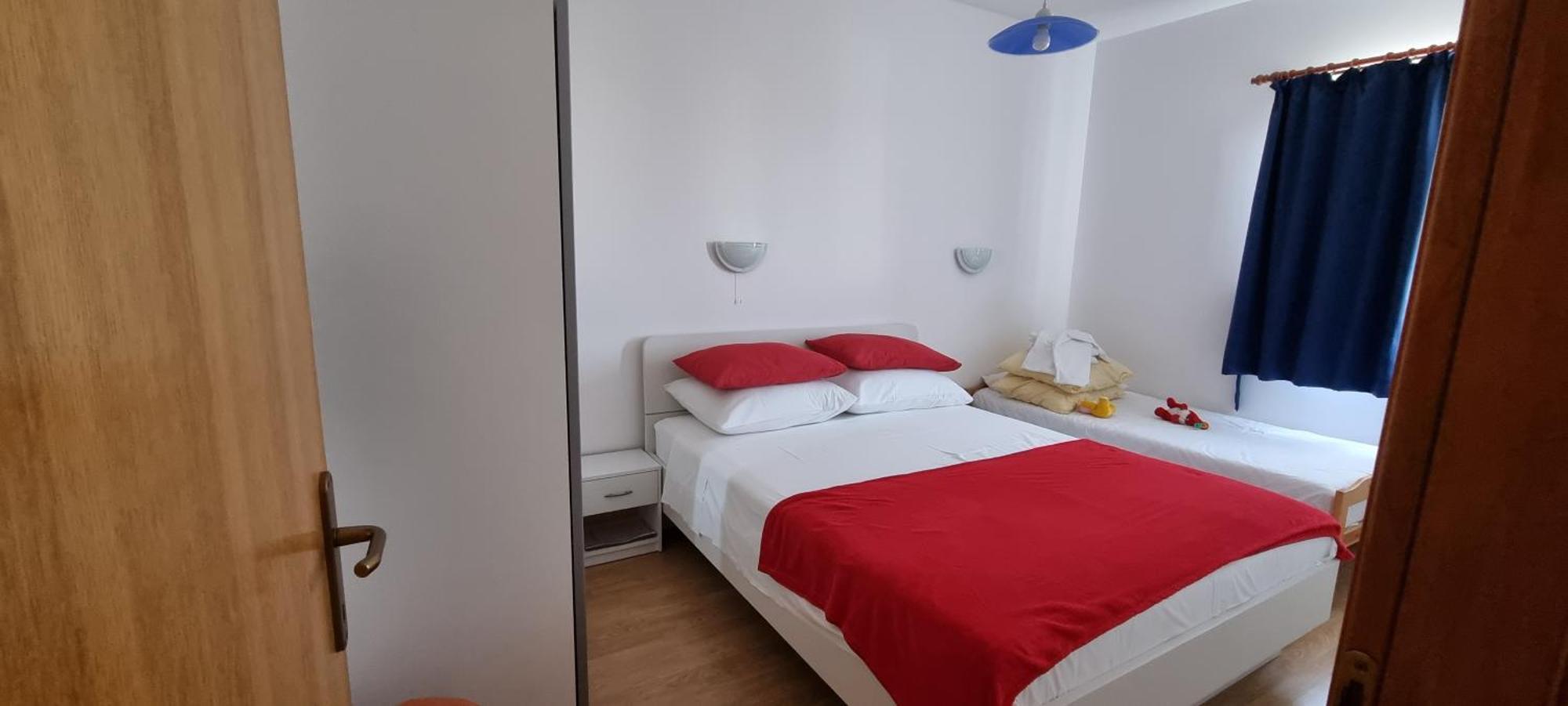 Apartmani Sanja Vrsi Bagian luar foto