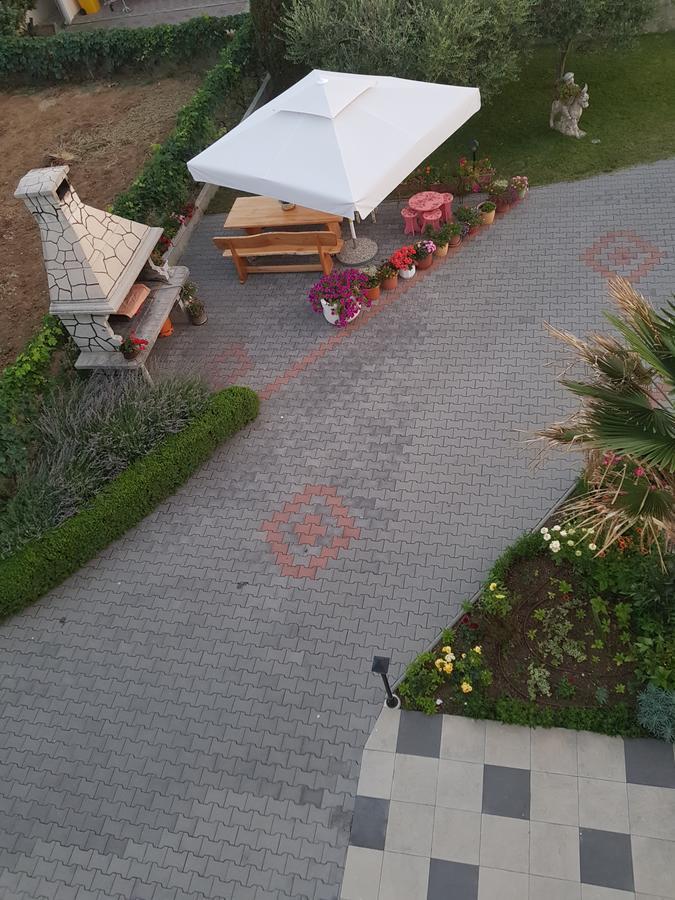 Apartmani Sanja Vrsi Bagian luar foto